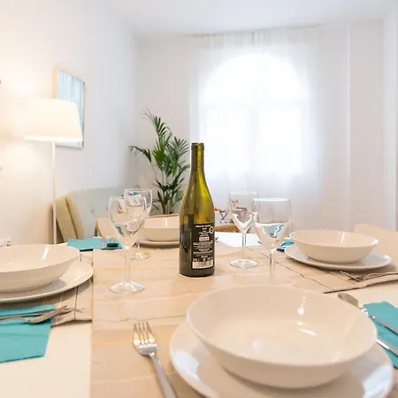 Malagasuite Center Life Apartment
